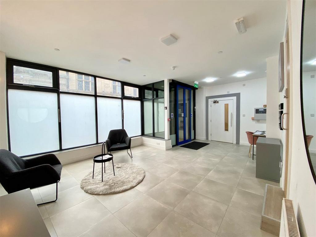 Communal Lobby Area
