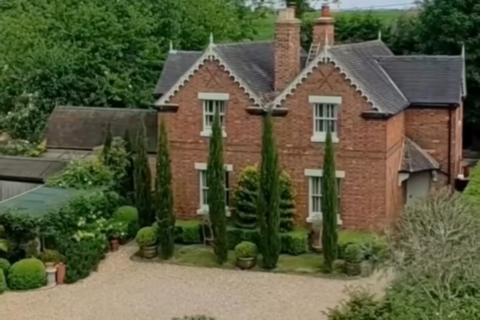 6 bedroom detached house for sale, The Locks, Rugby CV21
