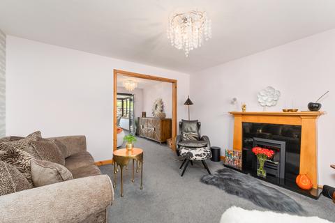 164 Gilberstoun, Edinburgh, EH15 2QZ
