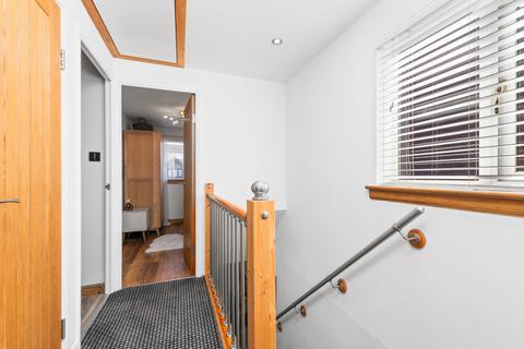 164 Gilberstoun, Edinburgh, EH15 2QZ