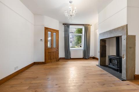 undefined, Wellington Street, Huddersfield HD3