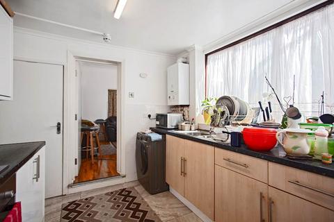 3 bedroom terraced house for sale, Ley Street, Ilford IG2