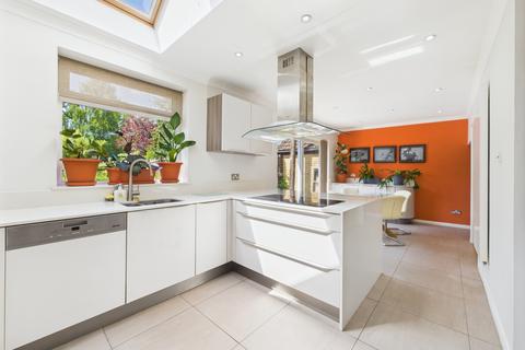 undefined, Ecton Lane, Sywell, NN6 0BA