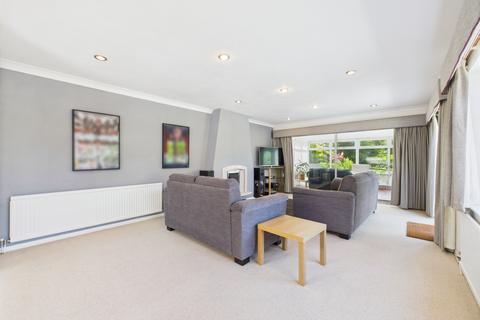 undefined, Ecton Lane, Sywell, NN6 0BA