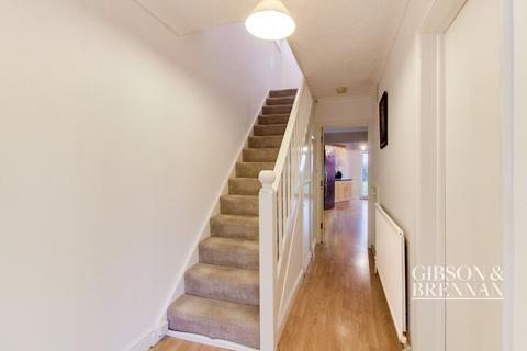 13 Balmoral Close, Billericay, CM11 2LL