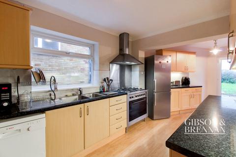 13 Balmoral Close, Billericay, CM11 2LL