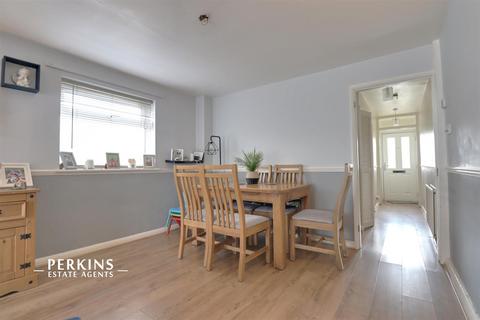 3 bedroom semi-detached house for sale, Greenford, UB6