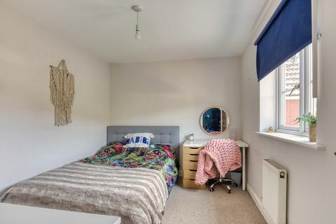 24 Merrifields, Cotford St Luke, Taunton, TA4 1PE