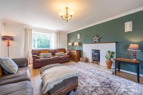 107 Burghmuir Road, Perth, PH1 1HT