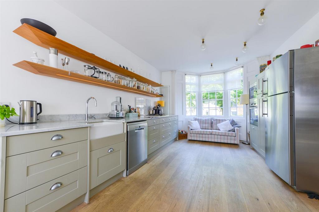 Liverpool Lawn.11.jpg