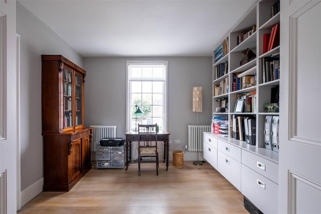 Liverpool Lawn.4.jpeg