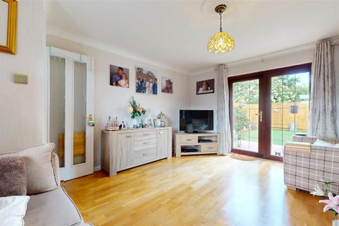 3 bedroom detached house for sale, Kirtlington, Downhead Park, Milton Keynes