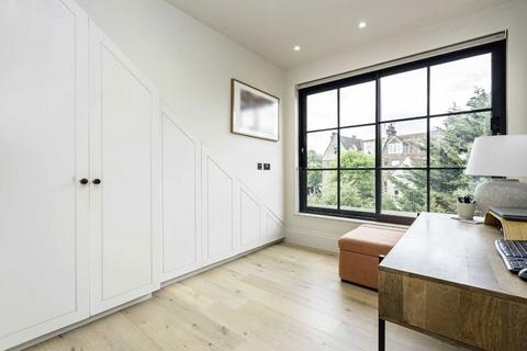 Flat 5, 90 Fordhook Avenue, London, W5 3LR