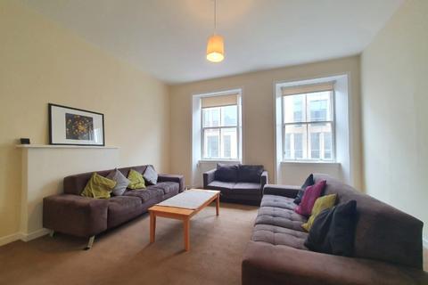 5 bedroom flat to rent, West Port, Edinburgh, EH3