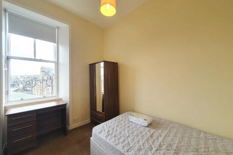 5 bedroom flat to rent, West Port, Edinburgh, EH3