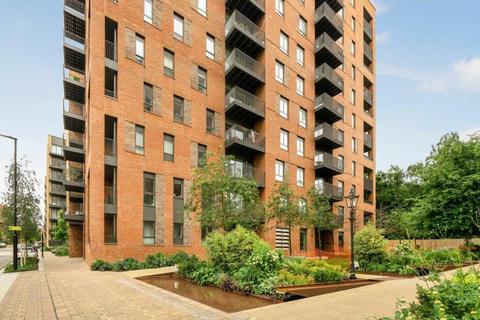 2 bedroom flat for sale, Blenheim Mansions, London N8