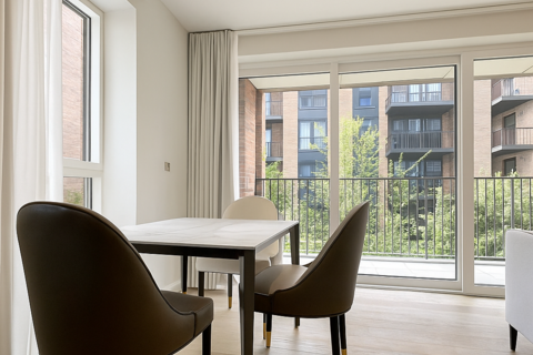 2 bedroom flat for sale, Blenheim Mansions, London N8