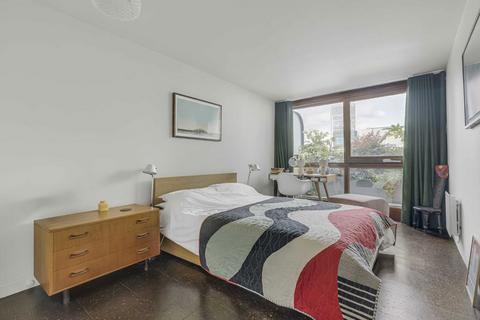 1 bedroom flat for sale, Barbican, London EC2Y