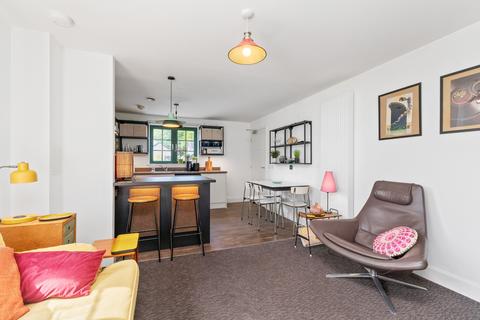 Flat 6a, Westmill Haugh, Lasswade, EH18 1BF