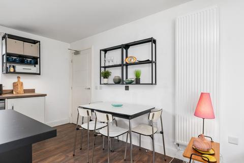 Flat 6a, Westmill Haugh, Lasswade, EH18 1BF