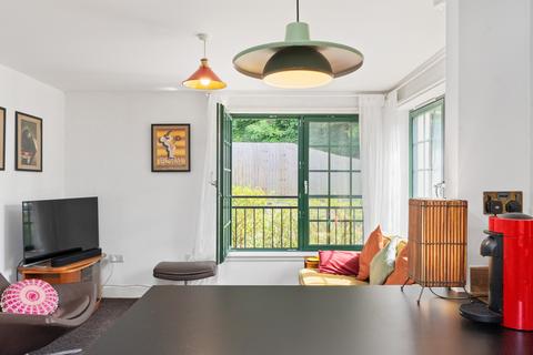 Flat 6a, Westmill Haugh, Lasswade, EH18 1BF