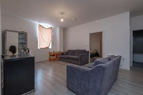 undefined, Ash Tree Garth, Leeds LS9