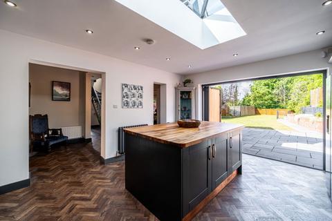 48 Reddicap Hill, Sutton Coldfield, B75 7BQ