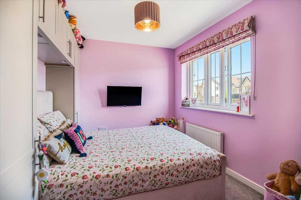 Bedroom Two (1)