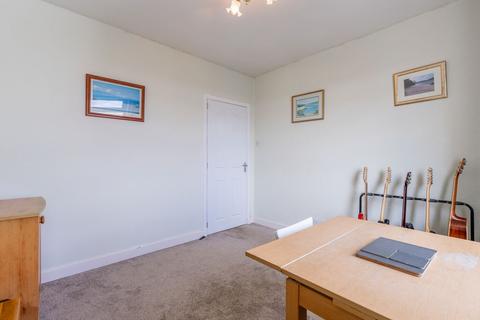 3 bedroom semi-detached house for sale, Lomondside Avenue, Clarkston, G76