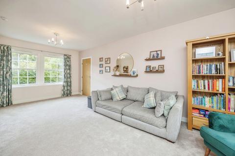 1 Esk Bridge, Penicuik, EH26 8QR