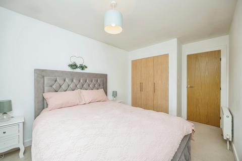 1 Esk Bridge, Penicuik, EH26 8QR