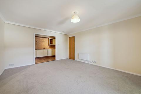 5 Auchingramont Court, 64 Union Street, Hamilton, ML3 6NB