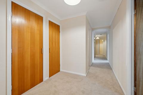 5 Auchingramont Court, 64 Union Street, Hamilton, ML3 6NB