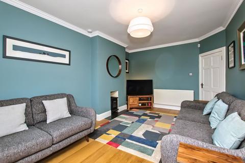 52 March Road, Edinburgh, EH4 3SZ