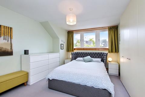 52 March Road, Edinburgh, EH4 3SZ