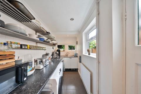 7 Brookfields, Cambridge, CB1 3NW