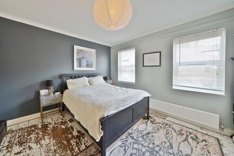 7 Brookfields, Cambridge, CB1 3NW