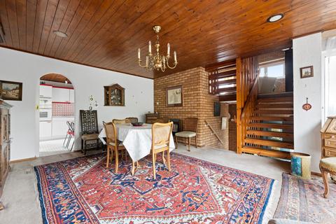 4 bedroom detached house for sale, Chestnut Avenue, Nottingham NG15