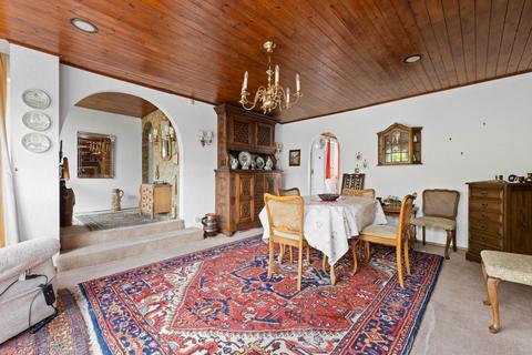 4 bedroom detached house for sale, Chestnut Avenue, Nottingham NG15