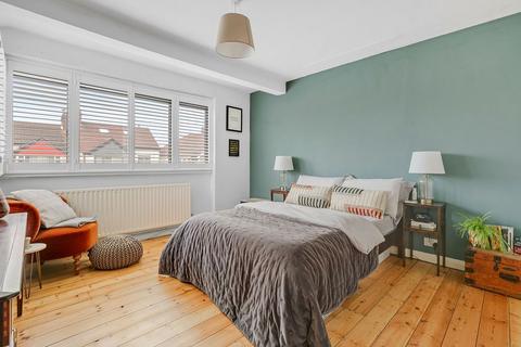 4 bedroom terraced house for sale, Burley Close, London SW16