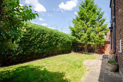 37 Talbot Road, Penwortham, Preston, PR1 9QX