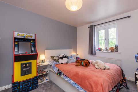 30 Barrington Close, Witney, OX28 5FL