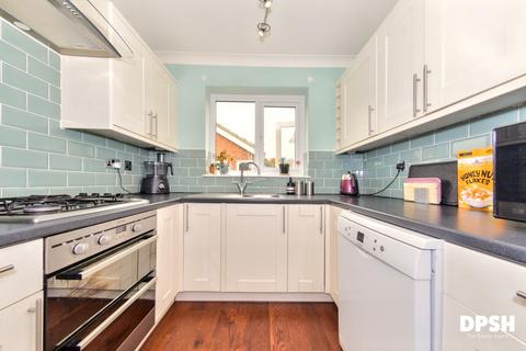 73 Birk Lane, Morley, Leeds, LS27 0ST