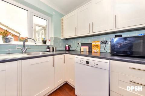 73 Birk Lane, Morley, Leeds, LS27 0ST