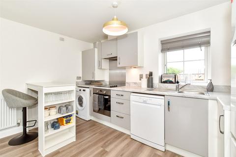 2 bedroom coach house for sale, Blandings Way, Emsworth, Hampshire