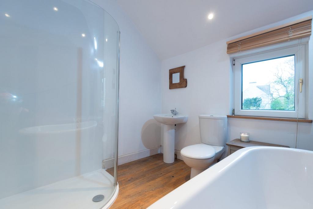 33 Ernespie Road, Castle Douglas - Williamson and