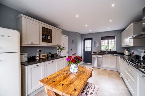 3 bedroom semi-detached house for sale, Wedmore Road, Sutton Coldfield B73