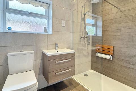 2 bedroom detached bungalow for sale, Tynwald Crescent, Widnes