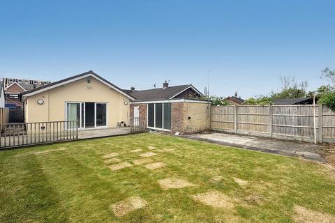 2 bedroom detached bungalow for sale, Tynwald Crescent, Widnes