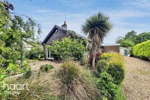 undefined, Spalding PE12